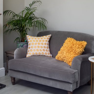the georgian townhouse living room with loveseat