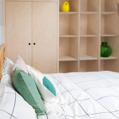 brighton airbnb guest bedroom with storage